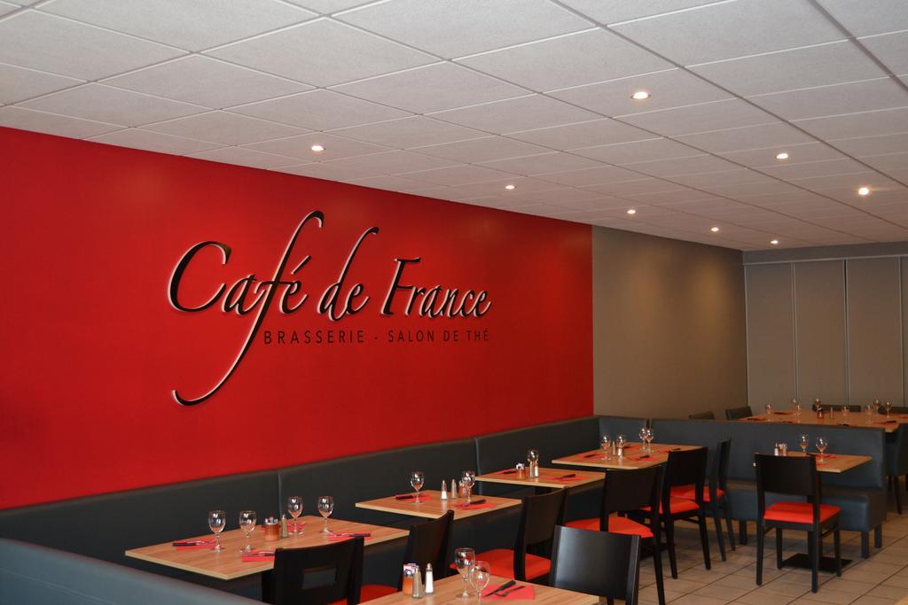 Cafe De France Acomodação com café da manhã Eauze Exterior foto