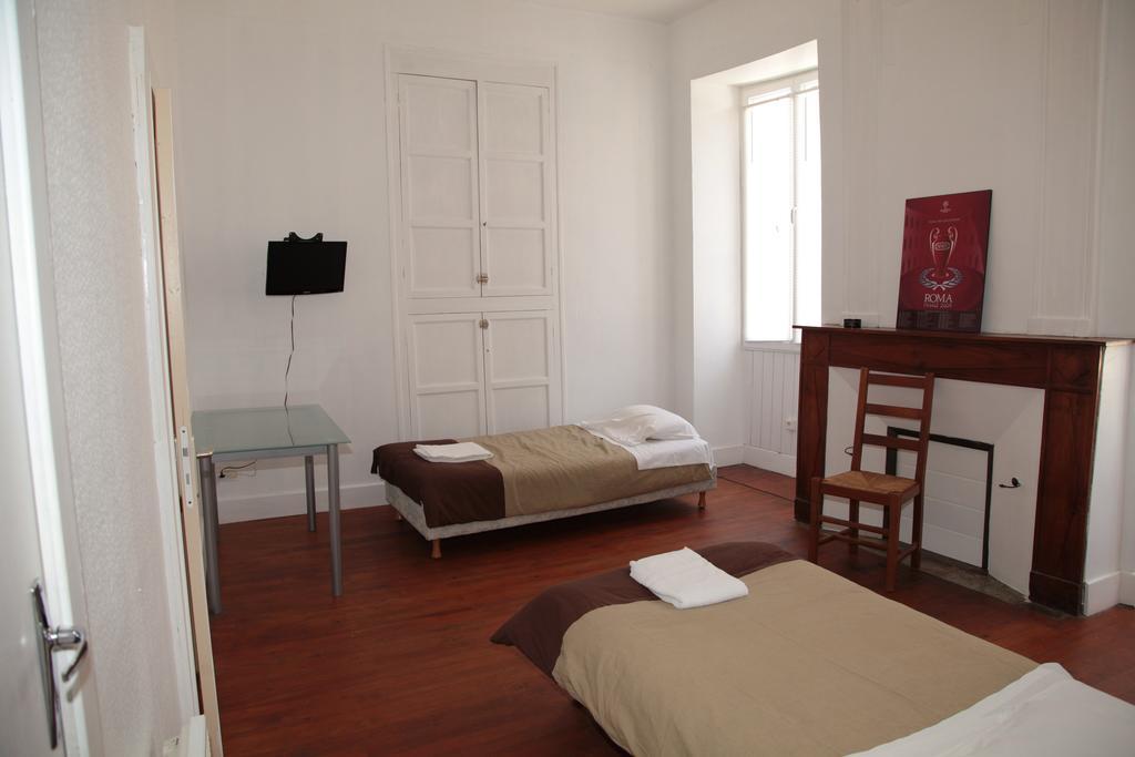 Cafe De France Acomodação com café da manhã Eauze Quarto foto